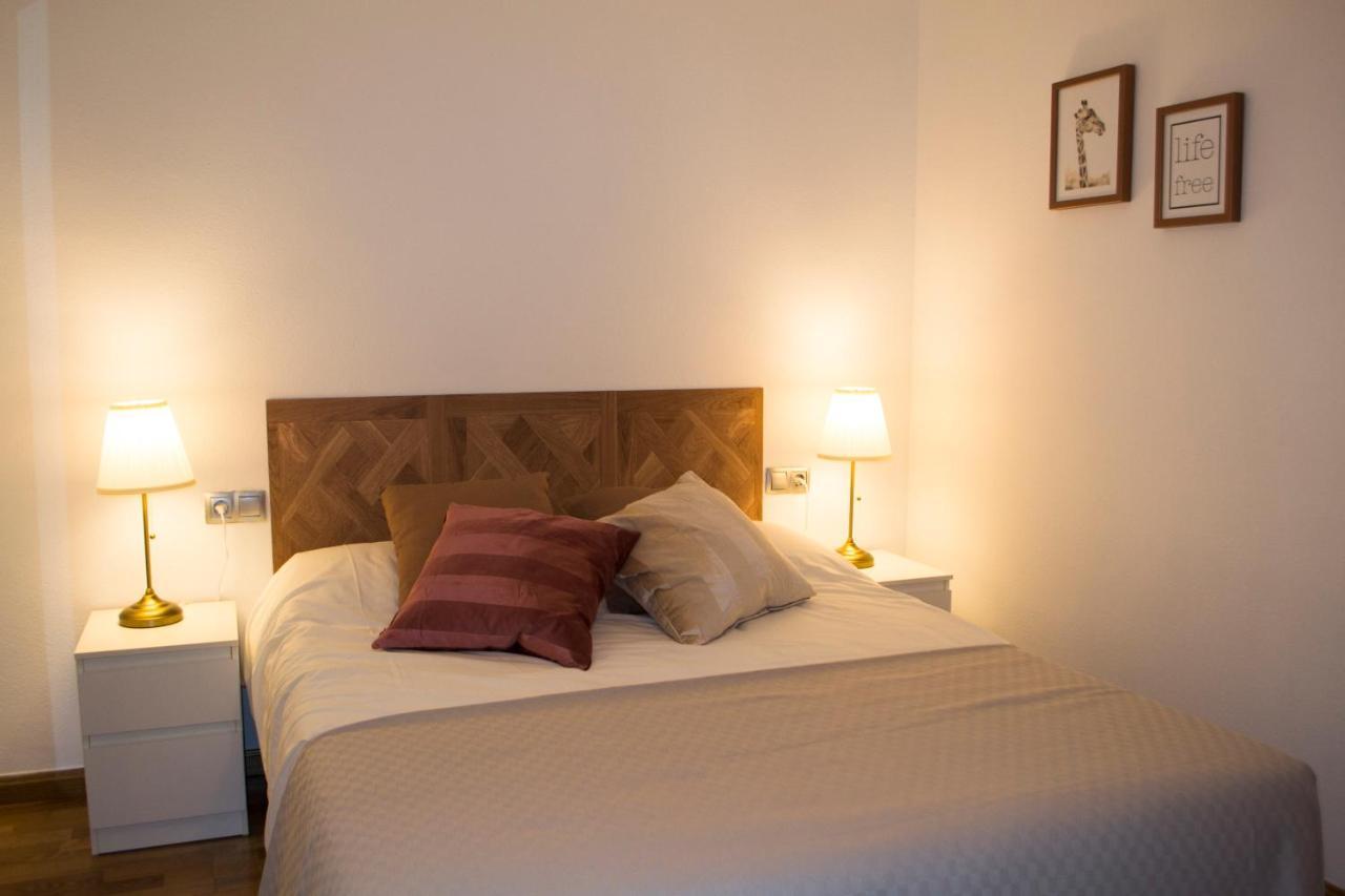 Apartamenticos Torrenueva I Saragosse Extérieur photo